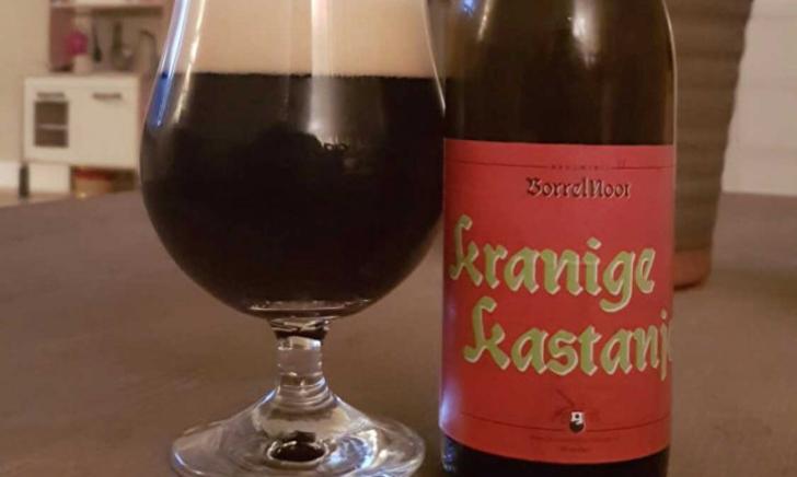 Kranige Kastanje fles en glas